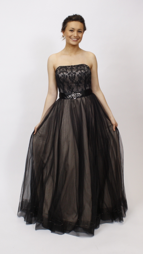 Evening dress Tuell