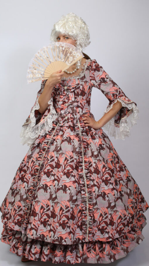 Rokokokleid – Ballkleid – Hofdame Outfit – Rosa-Gemustert