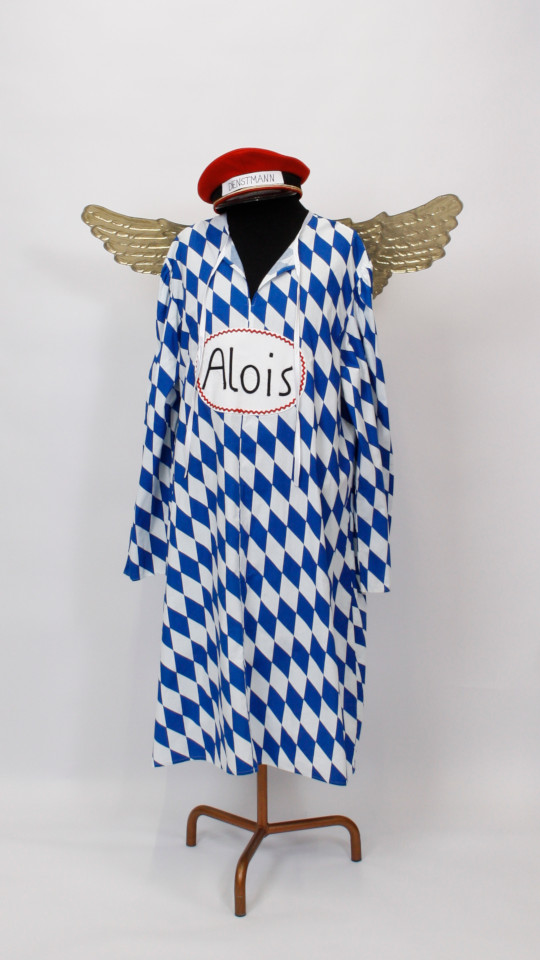 Aloisius Outfit (Kutte, Schirmmütze und Flügel) Kostüme Breuer in München
