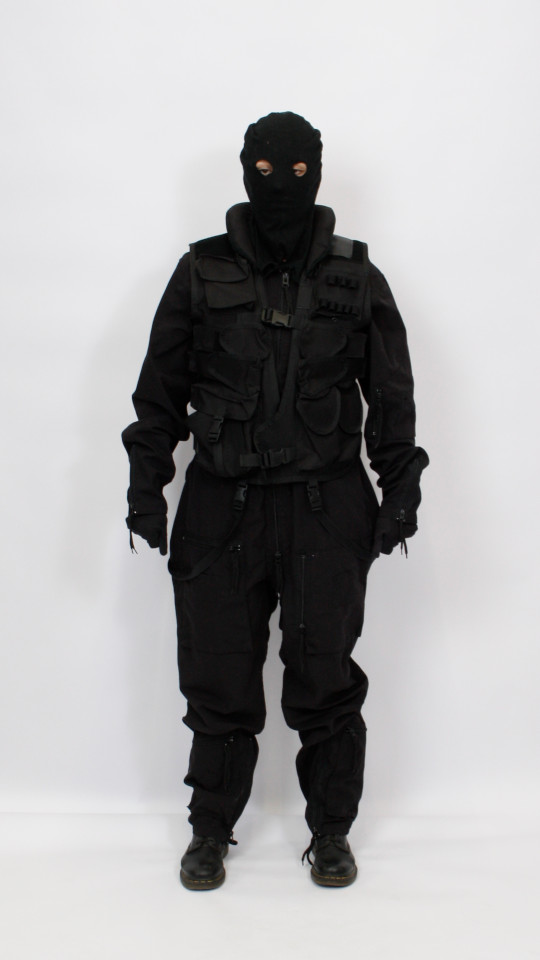 SEK - Polizei - Uniform (Overall, Weste und Sturmhaube) - Kostüme